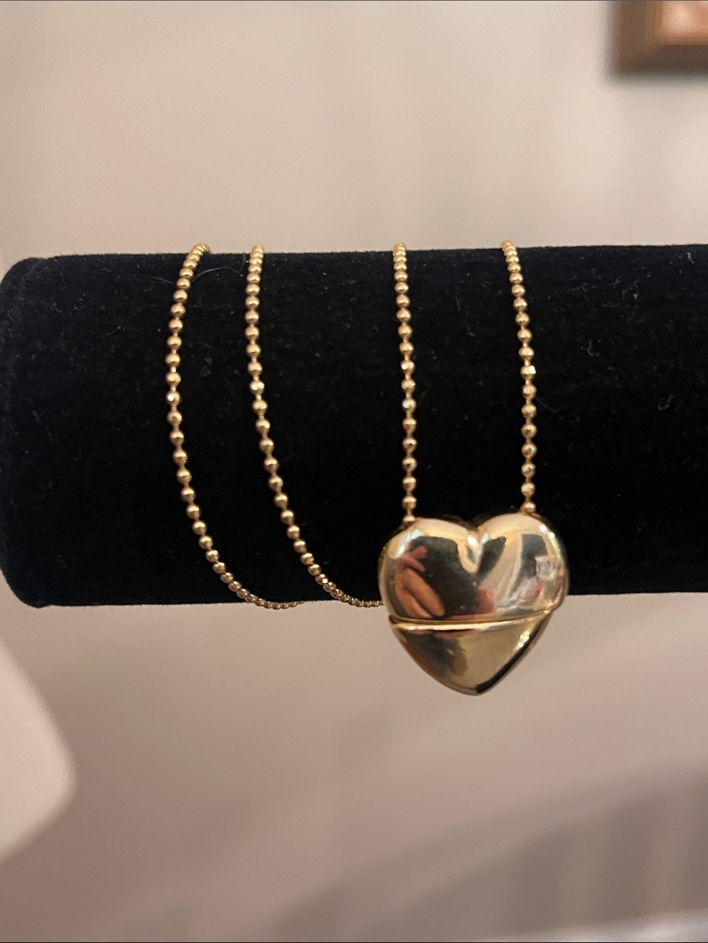 Stunning Gold-Tone Heart Locket Necklace - Fidget Necklace 18 1/2” approx length